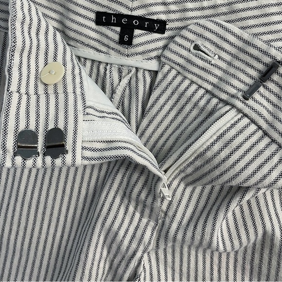 Theory Striped shorts Women’s 6 Gray/White Chino Cotton Lycra Made In USA - Picture 2 of 7